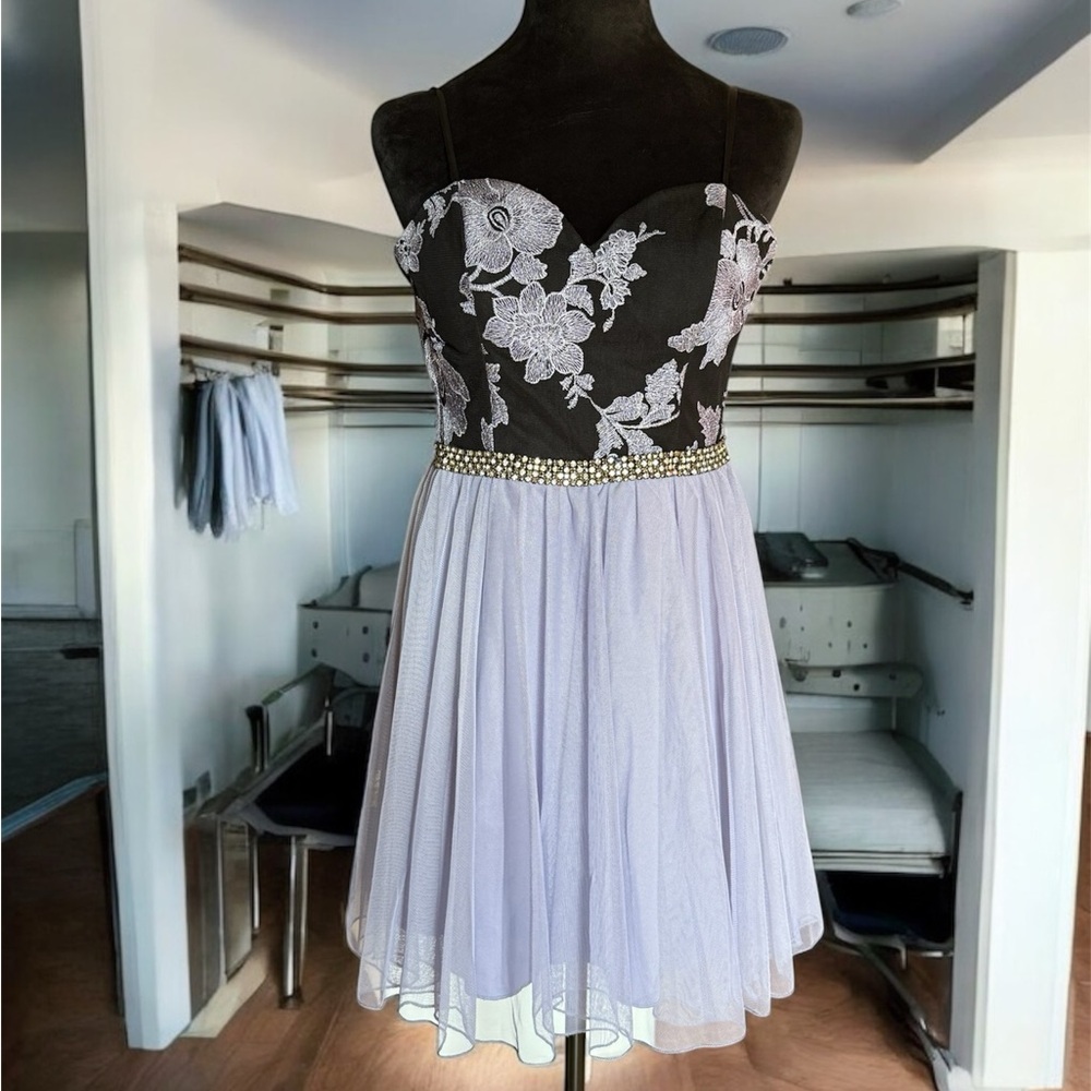 Jodi Kristopher Elegant Black Dress